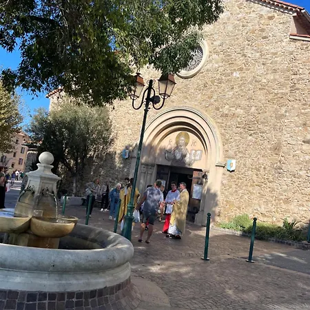 T2 A 80m De La Mer سانت ماكسيم